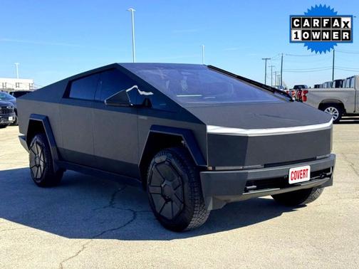 2024 Tesla Cybertruck 