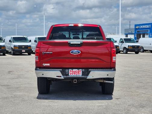 Red 2017 Ford F-150 XLT