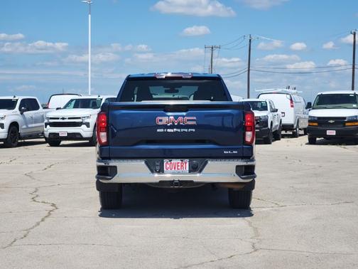Pacific Blue Metallic 2022 GMC Sierra 1500 Limited SLE
