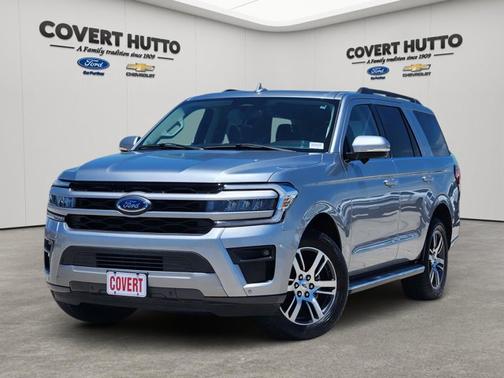Silver 2022 Ford Expedition XLT