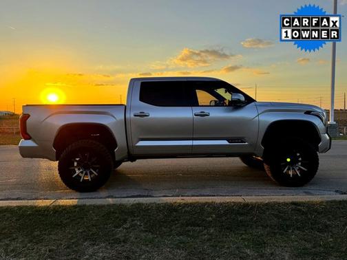 2022 Toyota Tundra Platinum