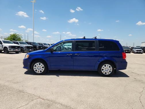 Indigo Blue Clearcoat 2019 Dodge Grand Caravan SE