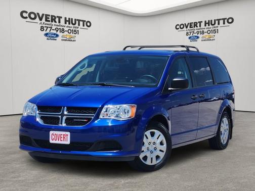Indigo Blue Clearcoat 2019 Dodge Grand Caravan SE