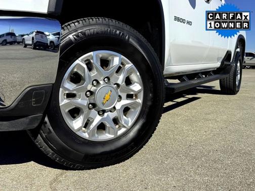 2024 Chevrolet Silverado 3500 LT