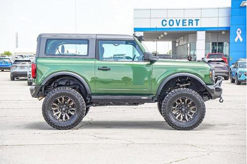 2022 Ford Bronco Base
