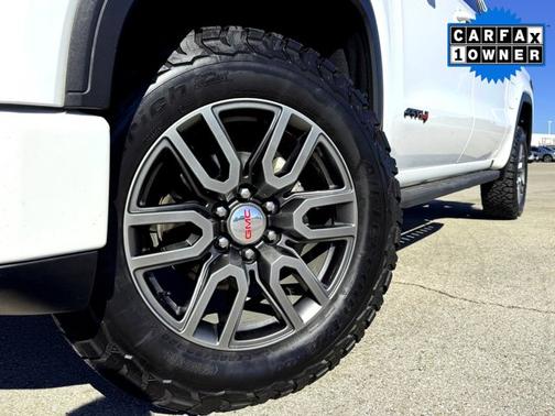 2022 GMC Sierra 1500 Limited AT4