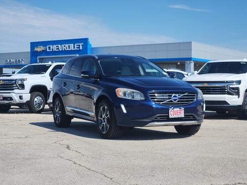 Blue 2015 Volvo XC60 T6 Platinum