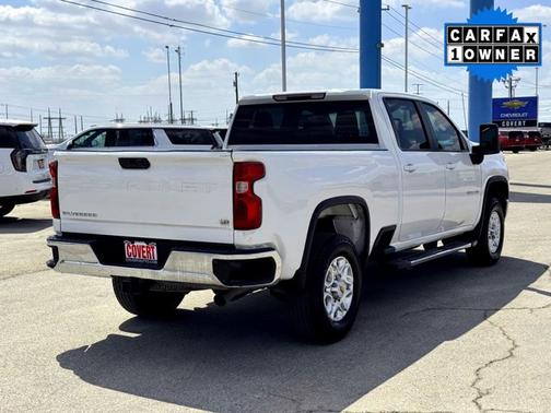 Summit White 2022 Chevrolet Silverado 2500 LT
