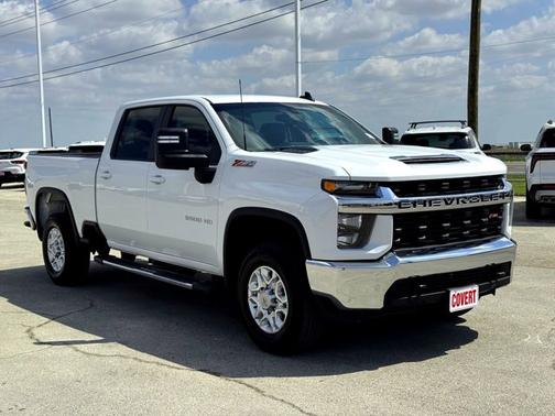 Summit White 2022 Chevrolet Silverado 2500 LT
