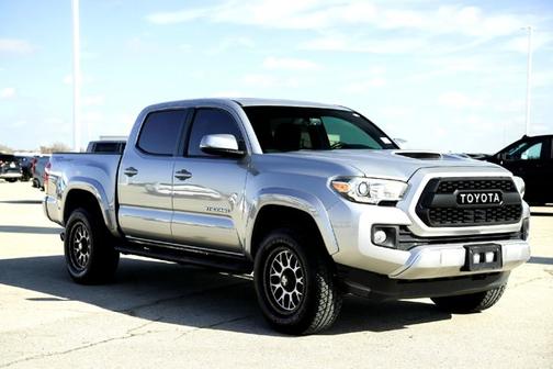 2016 Toyota Tacoma TRD Sport