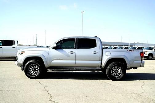 2016 Toyota Tacoma TRD Sport