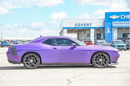 2016 Dodge Challenger R/T Scat Pack