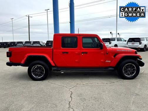 2021 Jeep Gladiator Overland