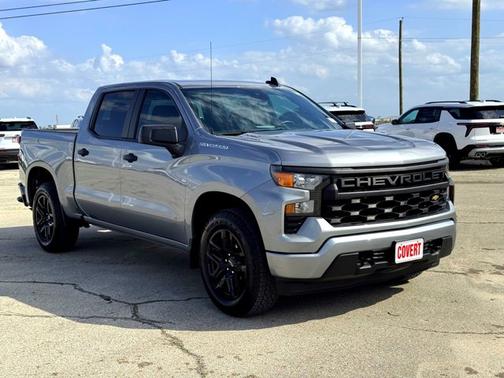 Sterling Gray Metallic 2025 Chevrolet Silverado 1500 Custom