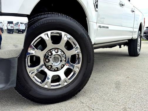 White 2020 Ford F-250 King Ranch