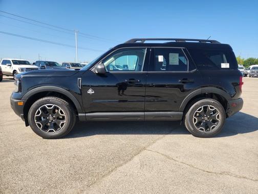 Shadow Black 2026 Ford Bronco Sport Outer Banks