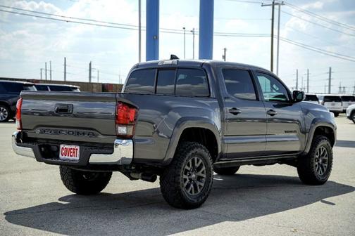 2022 Toyota Tacoma SR5