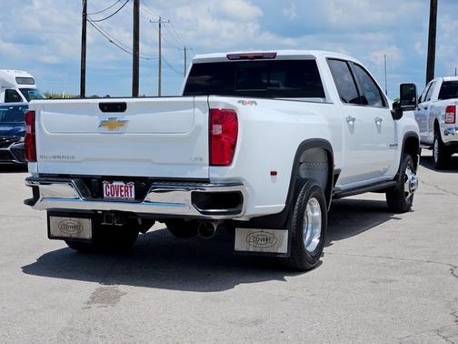 Summit White 2023 Chevrolet Silverado 3500 LTZ