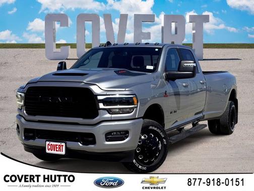 Billet Silver Metallic Clearcoat 2024 RAM 3500 Laramie