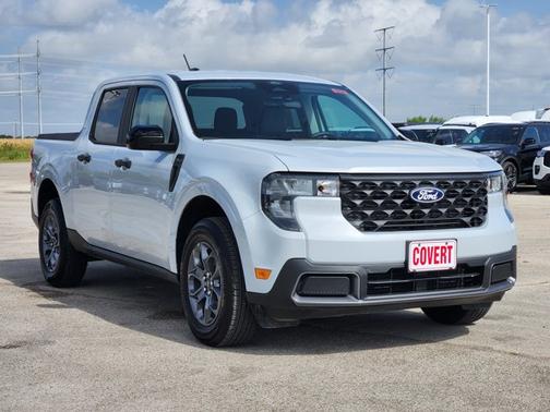Space White Metallic 2026 Ford Maverick XLT
