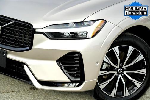 2025 Volvo XC60 Plus