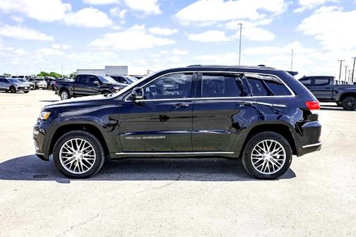 2017 Jeep Grand Cherokee Summit