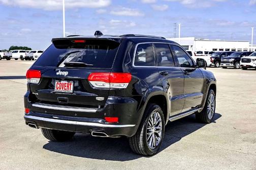2017 Jeep Grand Cherokee Summit