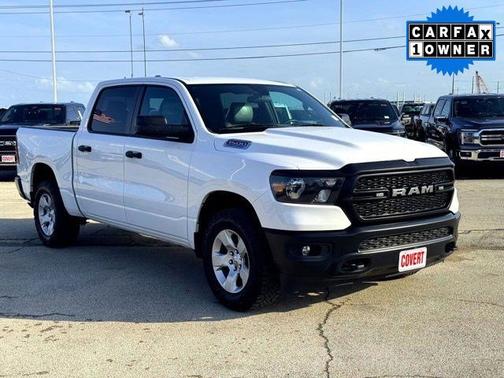 Bright White Clearcoat 2023 RAM 1500 Tradesman