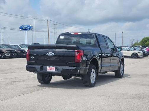 Agate Black Metallic 2026 Ford F-150 XLT