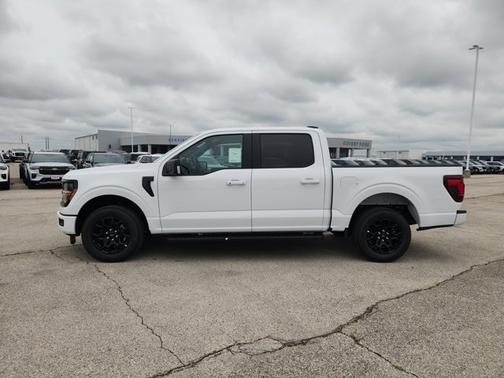 Oxford White 2026 Ford F-150 XLT