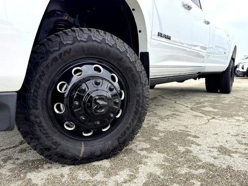 2020 RAM 3500 Laramie