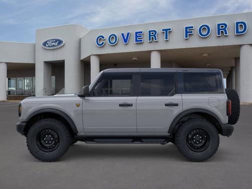 Avalanche Gray 2026 Ford Bronco Badlands