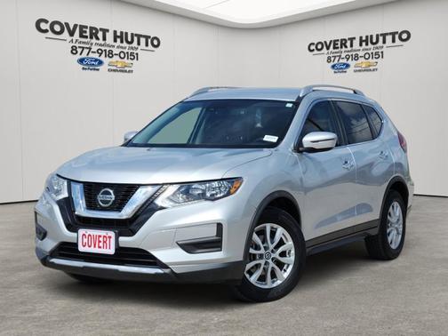 Brilliant Silver Metallic 2019 Nissan Rogue SV