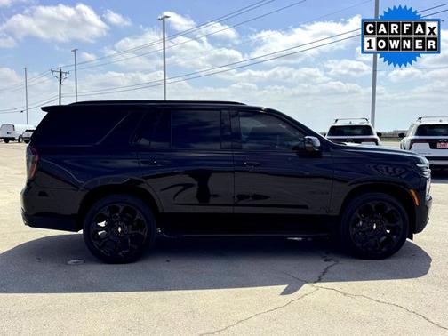 2025 Chevrolet Tahoe RST