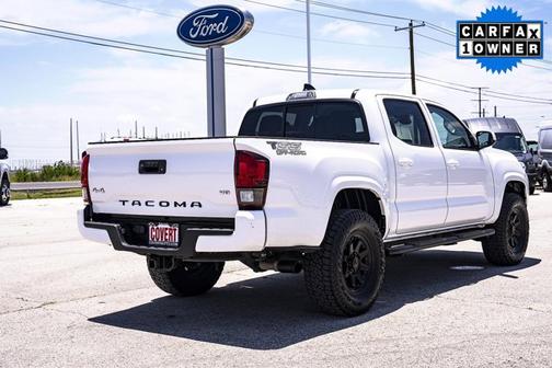 2022 Toyota Tacoma SR5