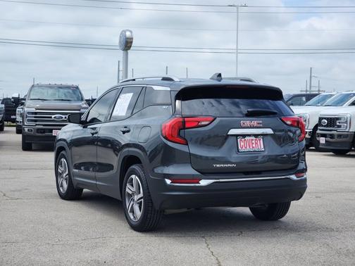Graphite Gray Metallic 2019 GMC Terrain SLT