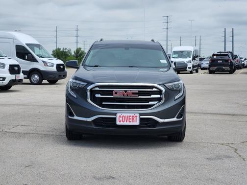 Graphite Gray Metallic 2019 GMC Terrain SLT