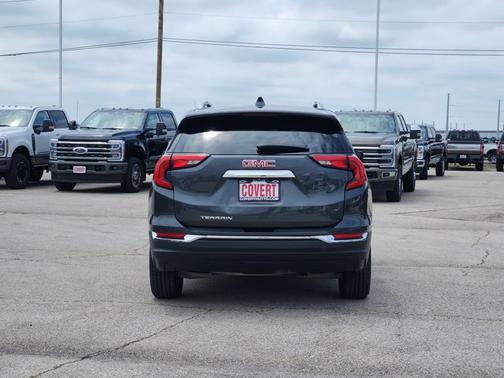 Graphite Gray Metallic 2019 GMC Terrain SLT