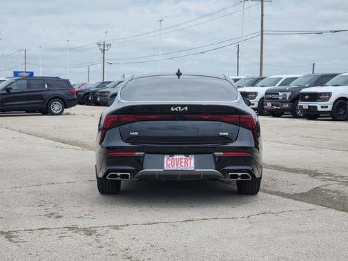Aurora Black Pearl 2025 Kia K5 GT