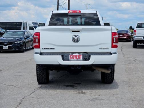 Bright White Clearcoat 2023 RAM 2500 Laramie