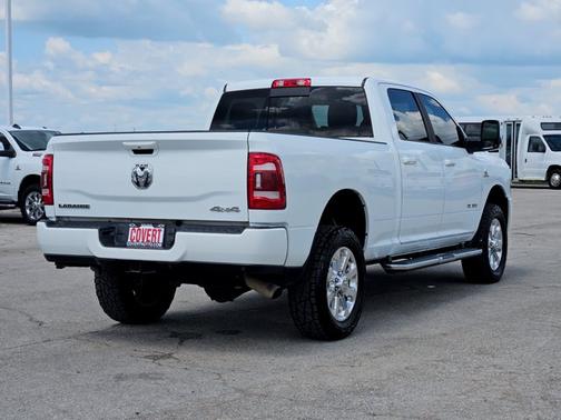 Bright White Clearcoat 2023 RAM 2500 Laramie