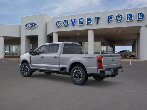 Avalanche 2026 Ford F-250 LARIAT