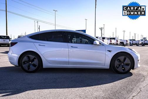 2020 Tesla Model 3 Standard Range Plus