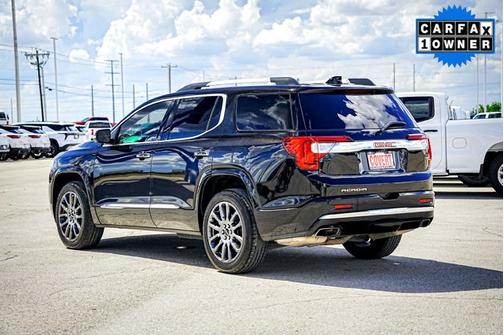 2022 GMC Acadia Denali