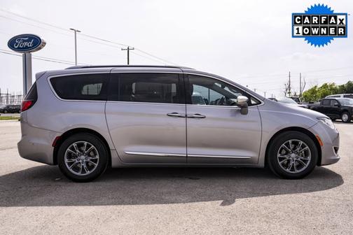 2018 Chrysler Pacifica Limited