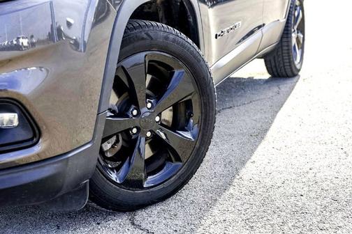 2020 Jeep Cherokee Altitude