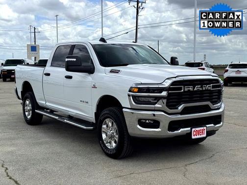 Bright White Clearcoat 2025 RAM 2500 Big Horn