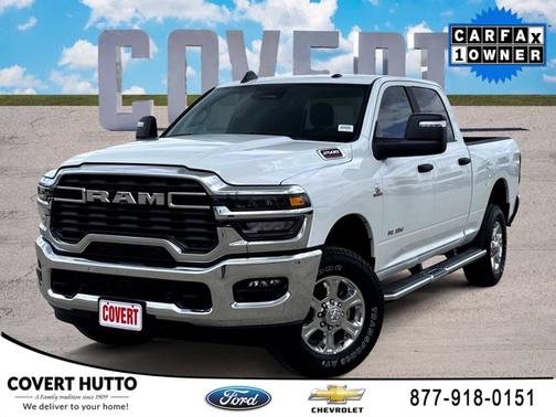 Bright White Clearcoat 2025 RAM 2500 Big Horn