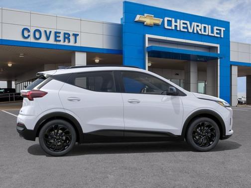 Summit White 2027 Chevrolet Bolt RS