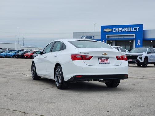 Summit White 2024 Chevrolet Malibu LT